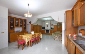 2 Bedroom Pet Friendly Apartment In Cessaniti
